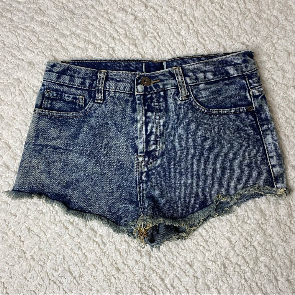 Medium Forever 21 Frayed Jean Shorts